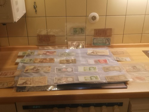 Sammlung von geldscheinen aus - von,